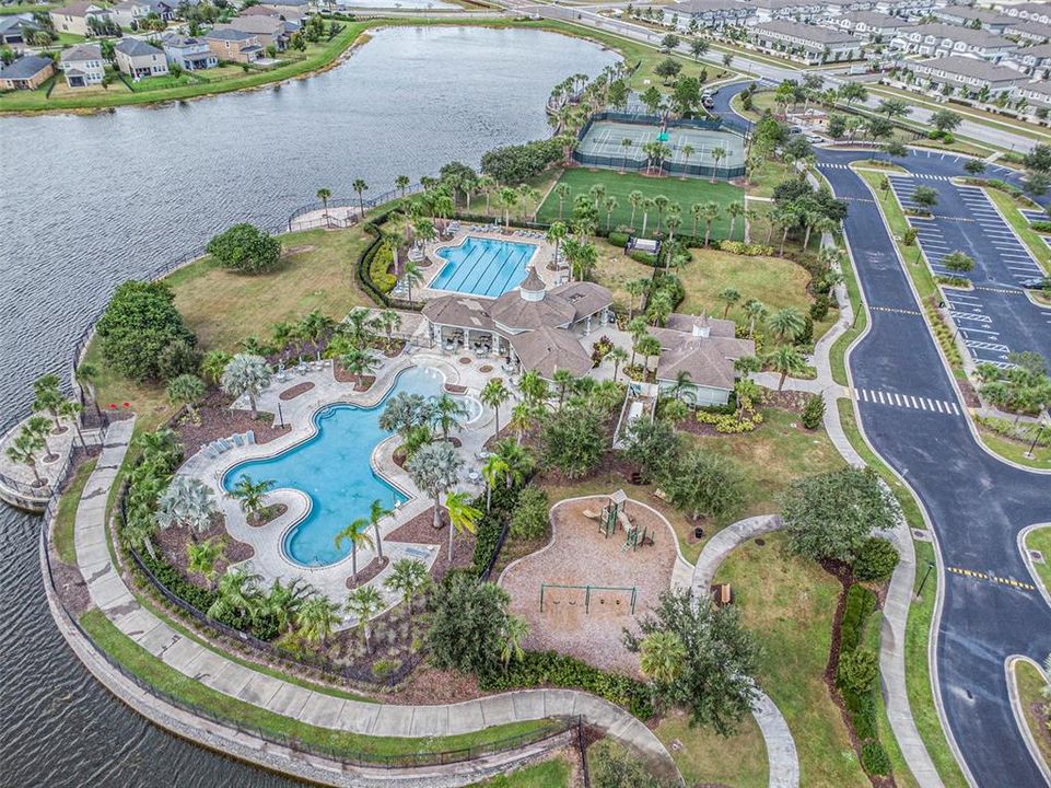 Под контрактом: $369,000 (3 спален, 2 ванн, 1840 Квадратных фут)