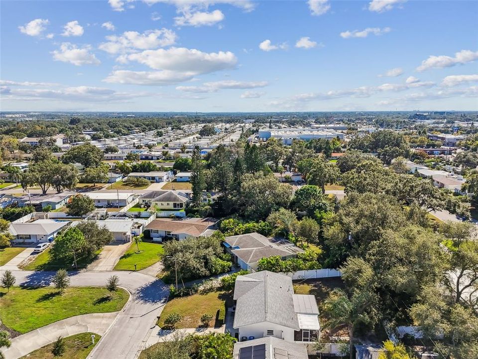 For Sale: $385,000 (2 beds, 2 baths, 1182 Square Feet)