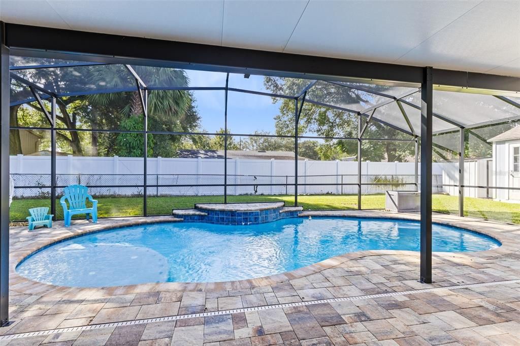 Active With Contract: $474,900 (4 beds, 2 baths, 2800 Square Feet)