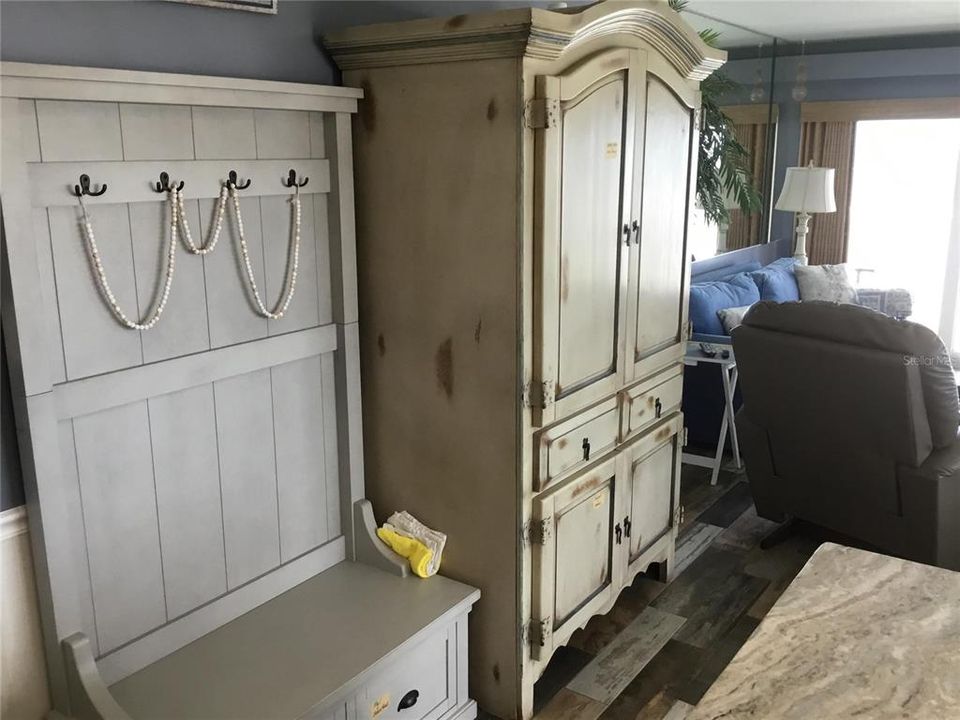 В аренду: $6,300 (3 спален, 2 ванн, 1240 Квадратных фут)