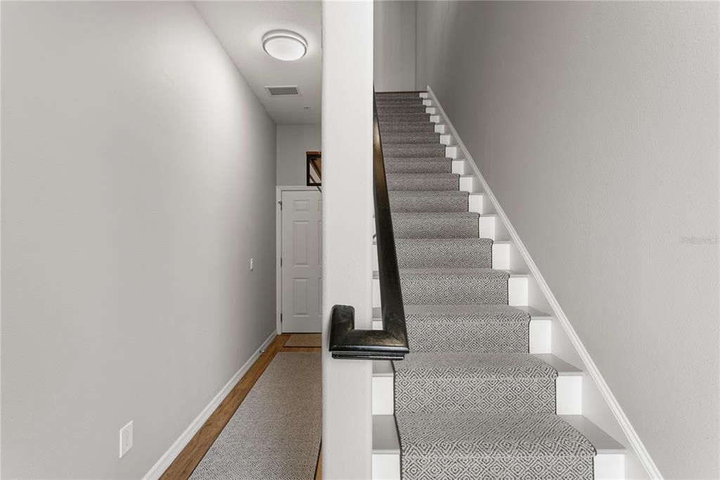 For Sale: $885,000 (3 beds, 3 baths, 2167 Square Feet)