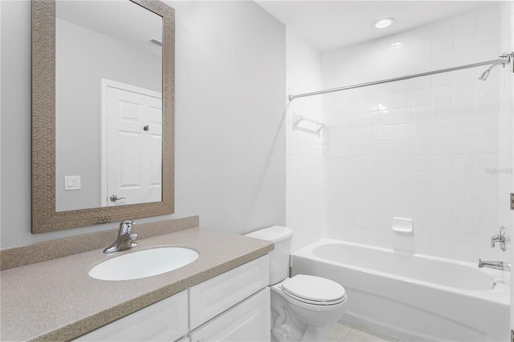 For Sale: $885,000 (3 beds, 3 baths, 2167 Square Feet)