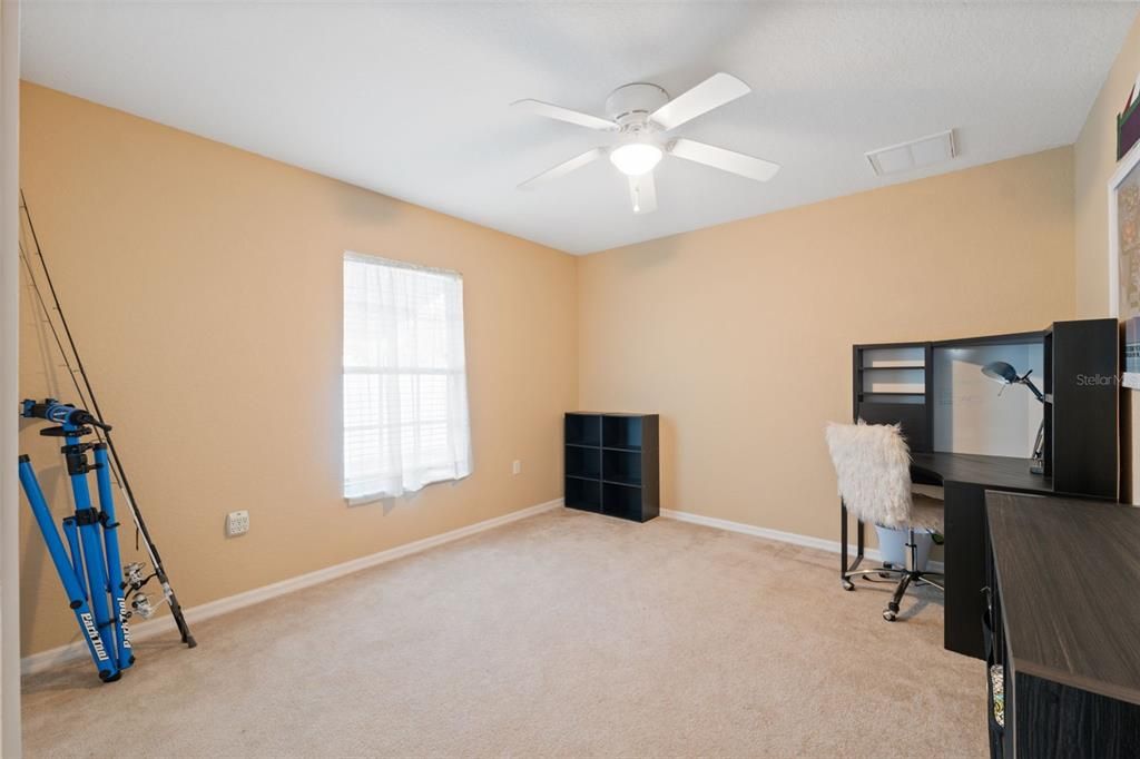 For Sale: $365,000 (4 beds, 2 baths, 1897 Square Feet)