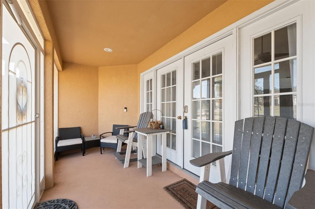 For Sale: $365,000 (4 beds, 2 baths, 1897 Square Feet)