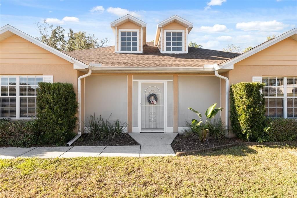 For Sale: $365,000 (4 beds, 2 baths, 1897 Square Feet)