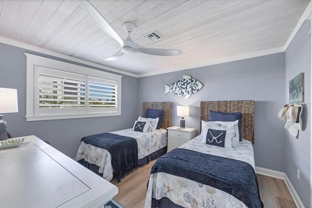 На продажу: $1,790,000 (3 спален, 2 ванн, 1691 Квадратных фут)