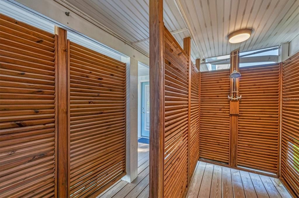 На продажу: $1,790,000 (3 спален, 2 ванн, 1691 Квадратных фут)