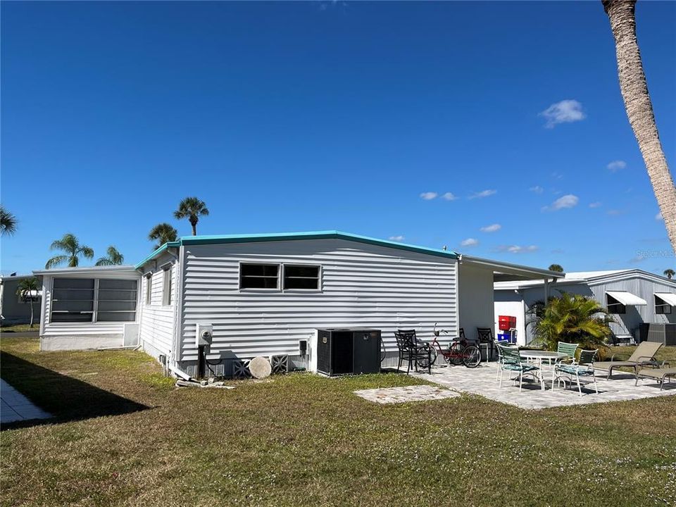 For Sale: $184,000 (2 beds, 2 baths, 1152 Square Feet)