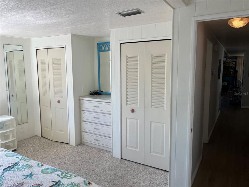 For Sale: $184,000 (2 beds, 2 baths, 1152 Square Feet)