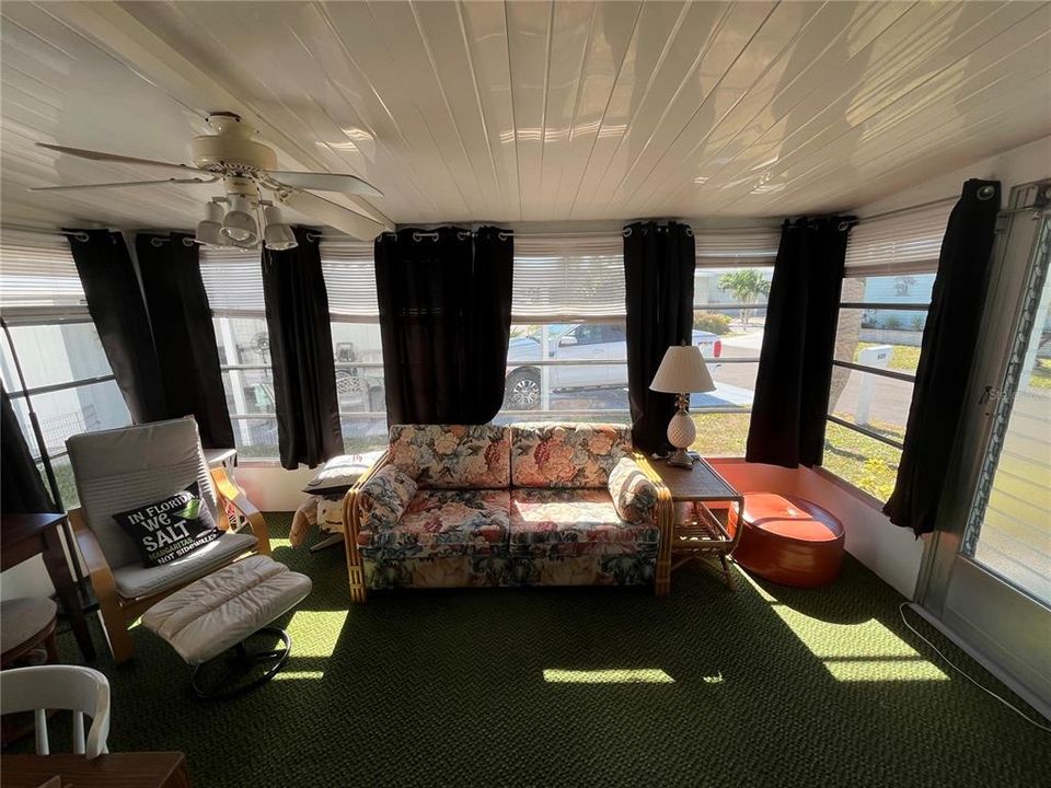 For Sale: $184,000 (2 beds, 2 baths, 1152 Square Feet)