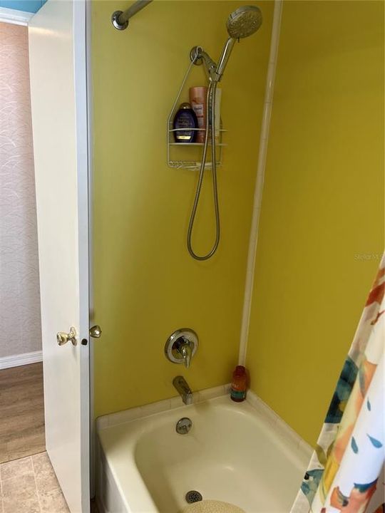 For Sale: $184,000 (2 beds, 2 baths, 1152 Square Feet)