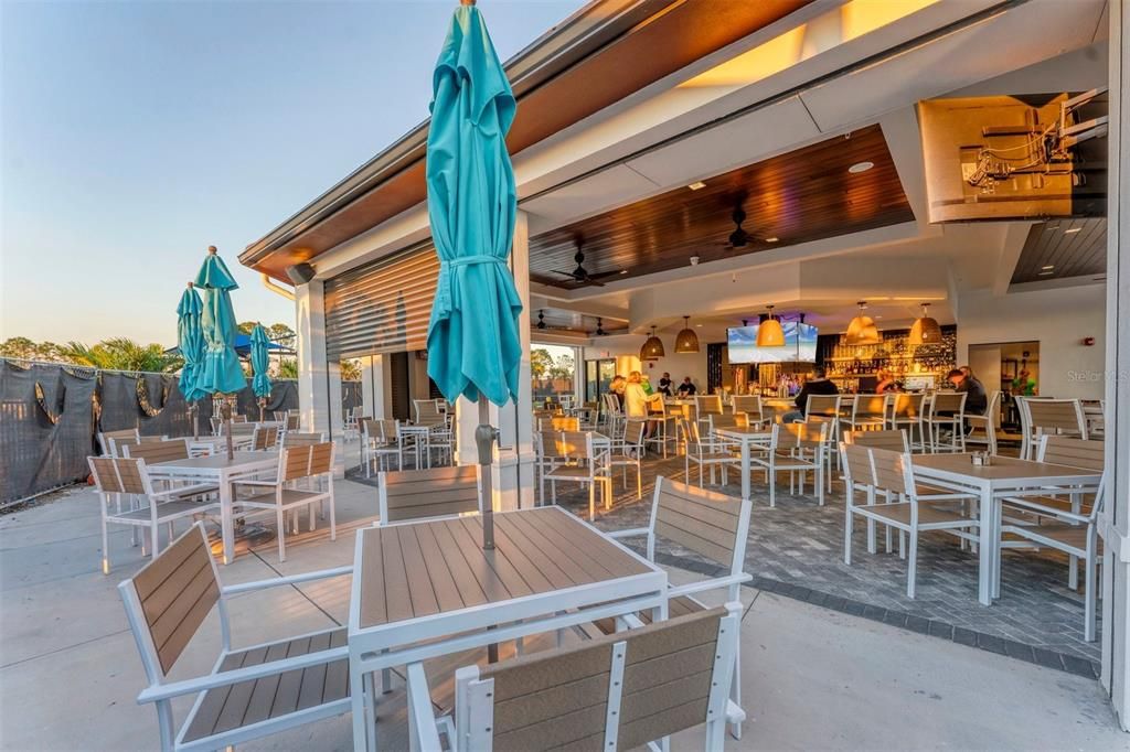 For Sale: $372,000 (2 beds, 2 baths, 1366 Square Feet)