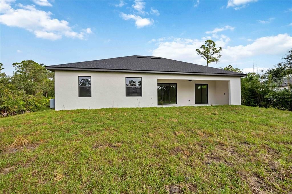 Active With Contract: $399,900 (3 beds, 2 baths, 1841 Square Feet)