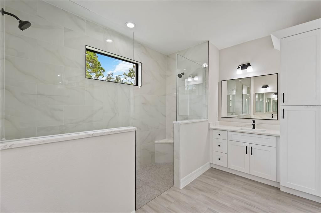 Active With Contract: $399,900 (3 beds, 2 baths, 1841 Square Feet)