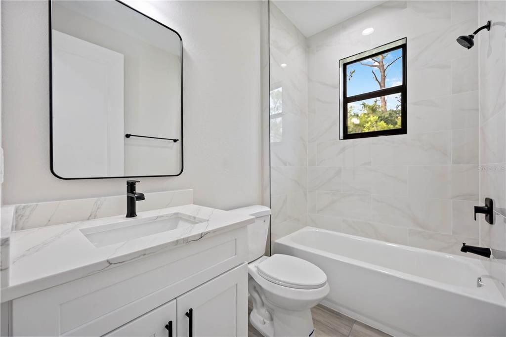 Active With Contract: $399,900 (3 beds, 2 baths, 1841 Square Feet)