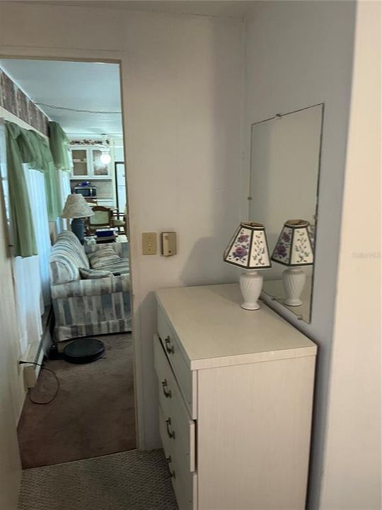 待售: $85,000 (2 贝兹, 2 浴室, 720 平方英尺)