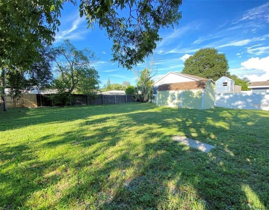 For Rent: $2,400 (3 beds, 2 baths, 1416 Square Feet)