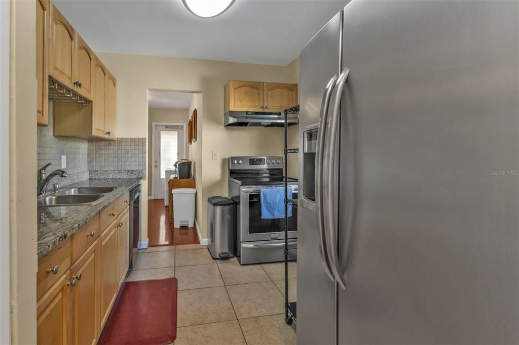 For Sale: $155,500 (3 beds, 2 baths, 1644 Square Feet)