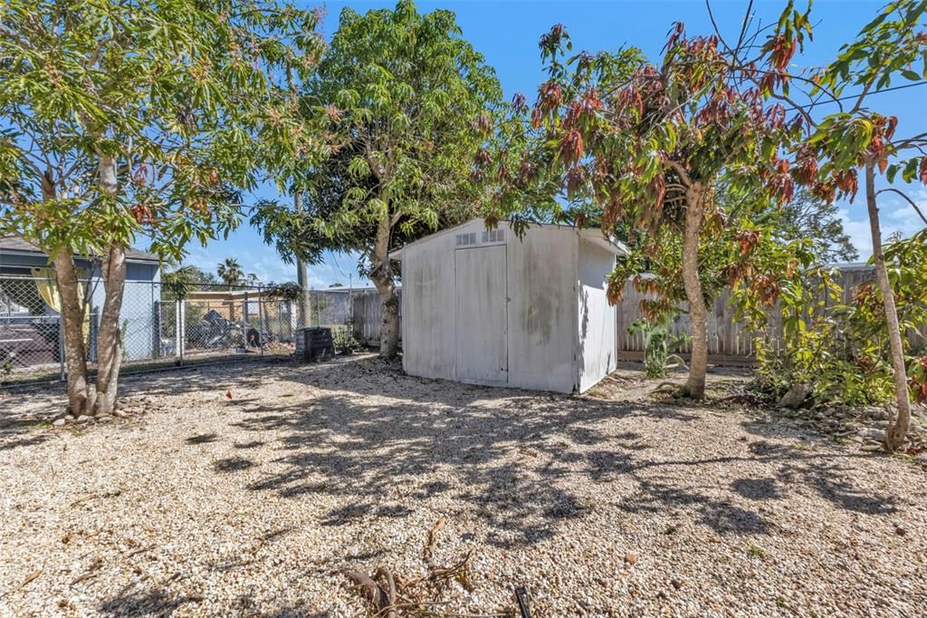 For Sale: $155,500 (3 beds, 2 baths, 1644 Square Feet)