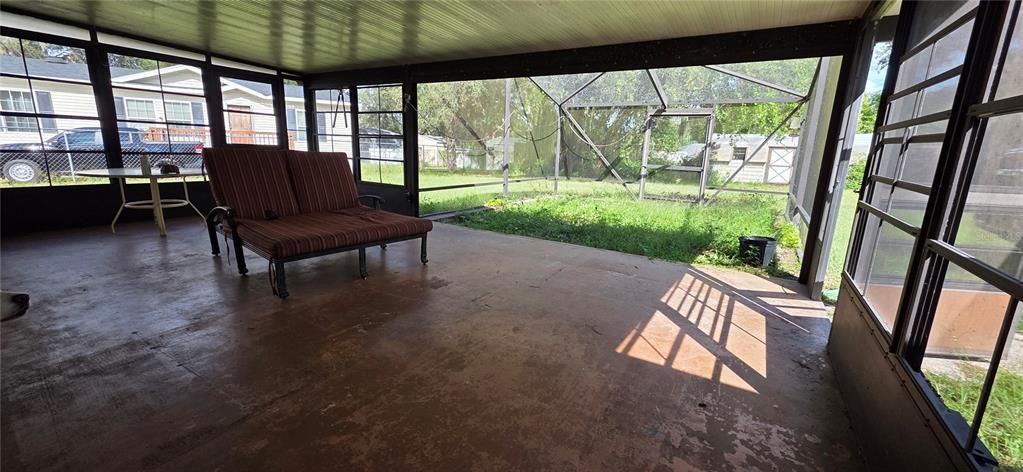 For Sale: $270,000 (3 beds, 2 baths, 1512 Square Feet)