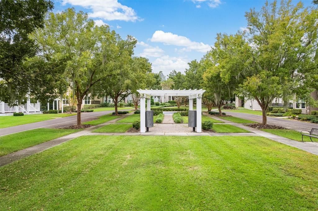 Active With Contract: $389,900 (3 beds, 2 baths, 1730 Square Feet)