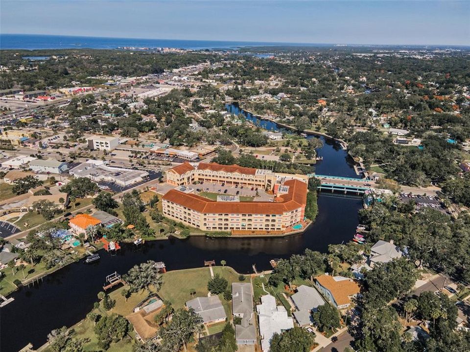 На продажу: $649,900 (2 спален, 2 ванн, 1680 Квадратных фут)