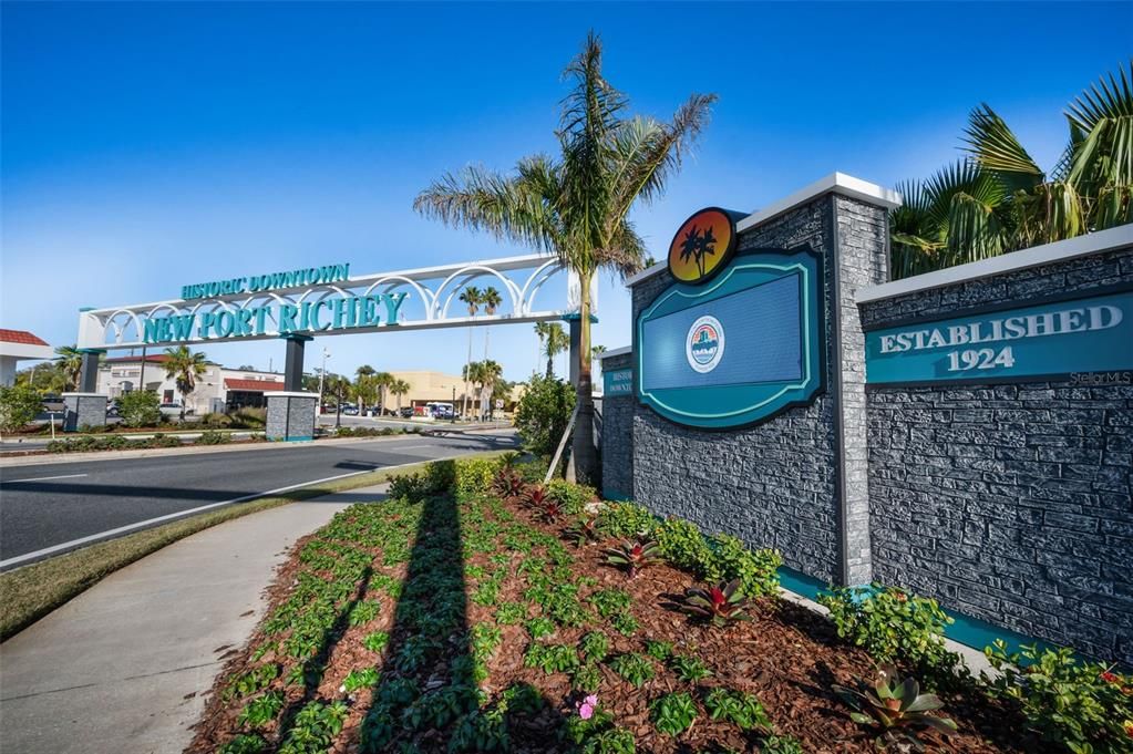 На продажу: $649,900 (2 спален, 2 ванн, 1680 Квадратных фут)