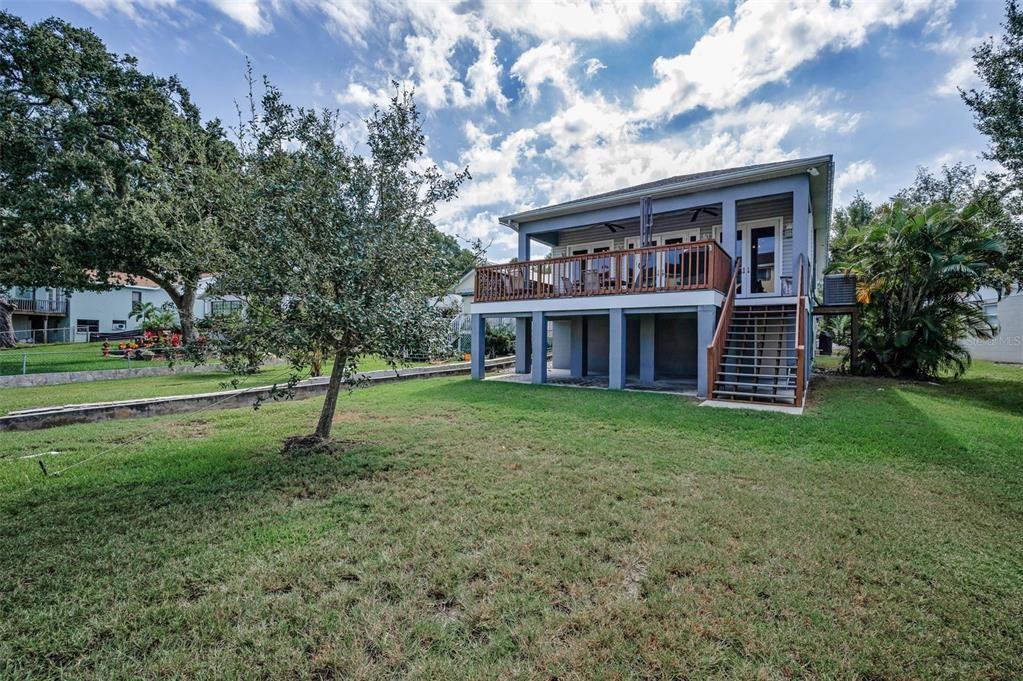 На продажу: $649,900 (2 спален, 2 ванн, 1680 Квадратных фут)