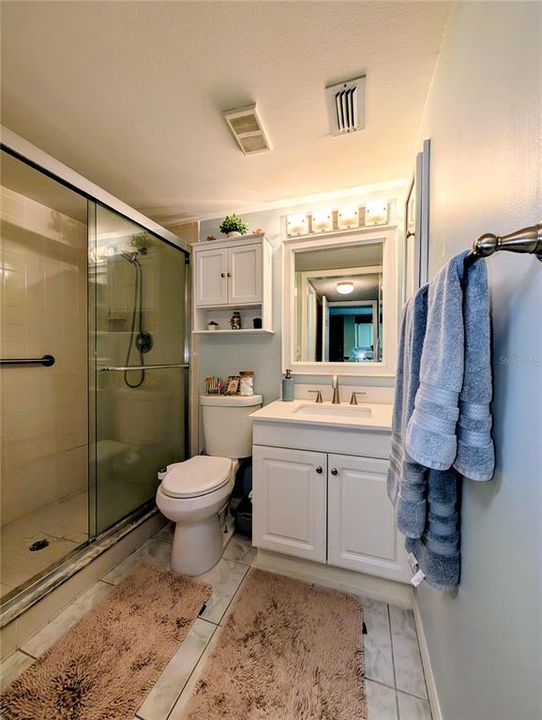 待售: $168,900 (2 贝兹, 2 浴室, 1025 平方英尺)