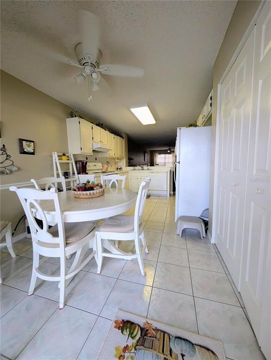 待售: $168,900 (2 贝兹, 2 浴室, 1025 平方英尺)