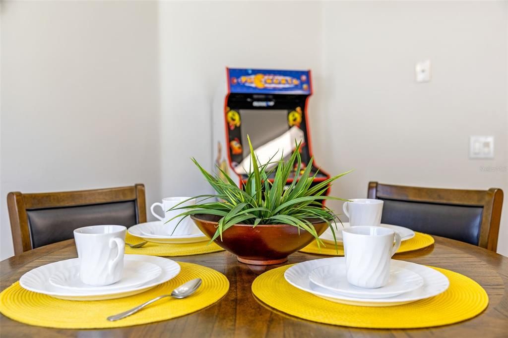 For Sale: $514,990 (5 beds, 4 baths, 2136 Square Feet)