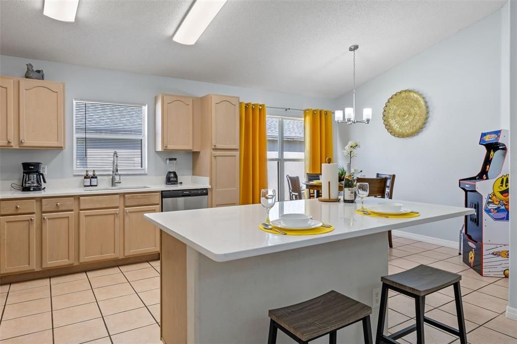 For Sale: $514,990 (5 beds, 4 baths, 2136 Square Feet)