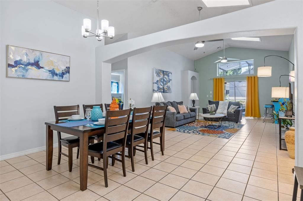 For Sale: $514,990 (5 beds, 4 baths, 2136 Square Feet)