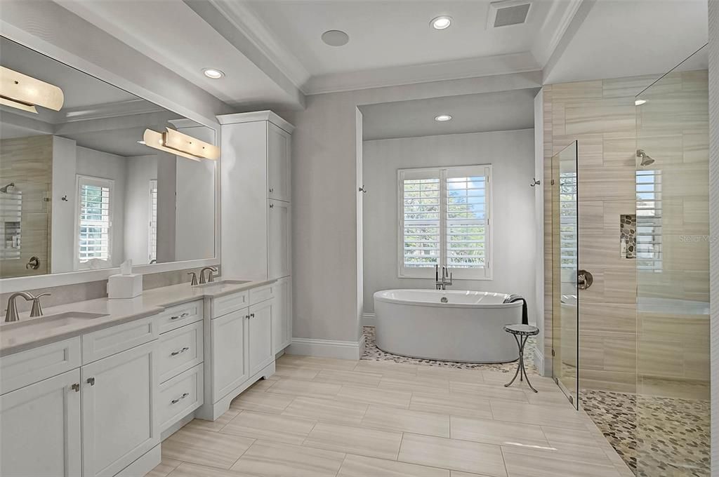 待售: $9,500,000 (5 贝兹, 5 浴室, 5176 平方英尺)