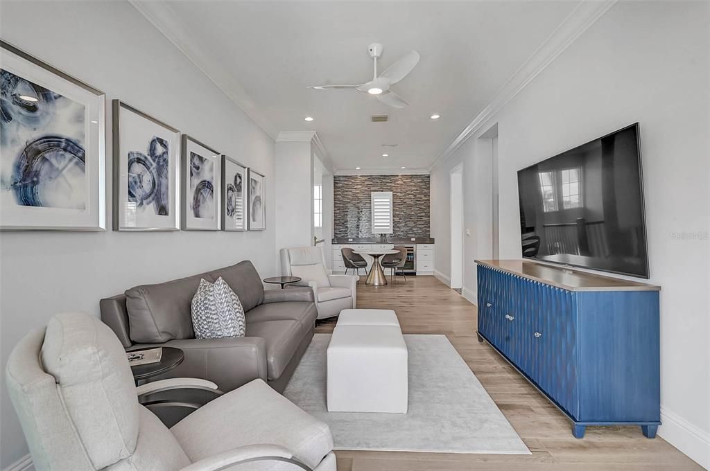 待售: $9,500,000 (5 贝兹, 5 浴室, 5176 平方英尺)