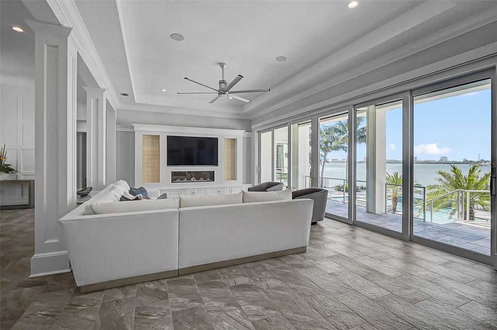 待售: $9,500,000 (5 贝兹, 5 浴室, 5176 平方英尺)