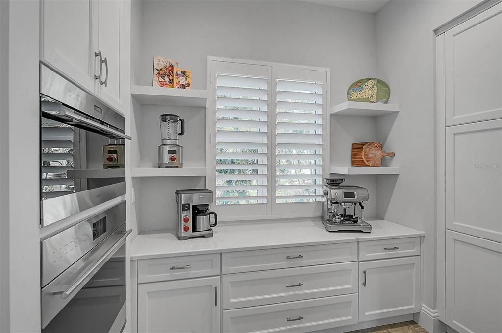 待售: $9,500,000 (5 贝兹, 5 浴室, 5176 平方英尺)