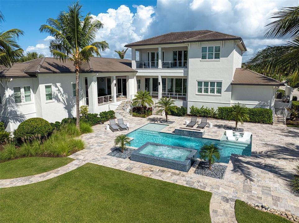 待售: $9,500,000 (5 贝兹, 5 浴室, 5176 平方英尺)