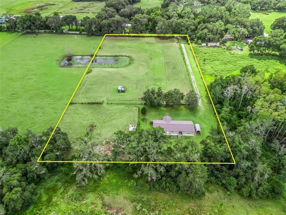 待售: $375,000 (4 贝兹, 2 浴室, 2280 平方英尺)