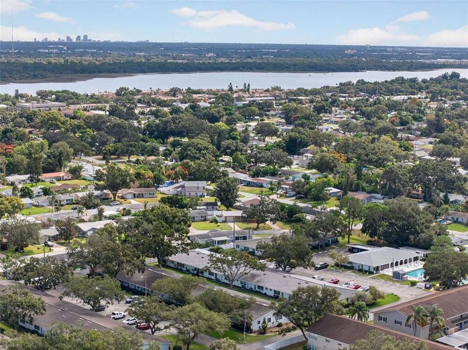 На продажу: $175,000 (2 спален, 1 ванн, 1180 Квадратных фут)