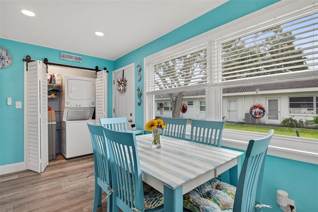 На продажу: $175,000 (2 спален, 1 ванн, 1180 Квадратных фут)