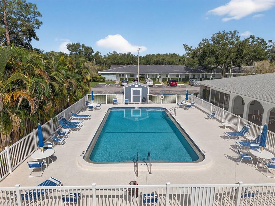 На продажу: $175,000 (2 спален, 1 ванн, 1180 Квадратных фут)