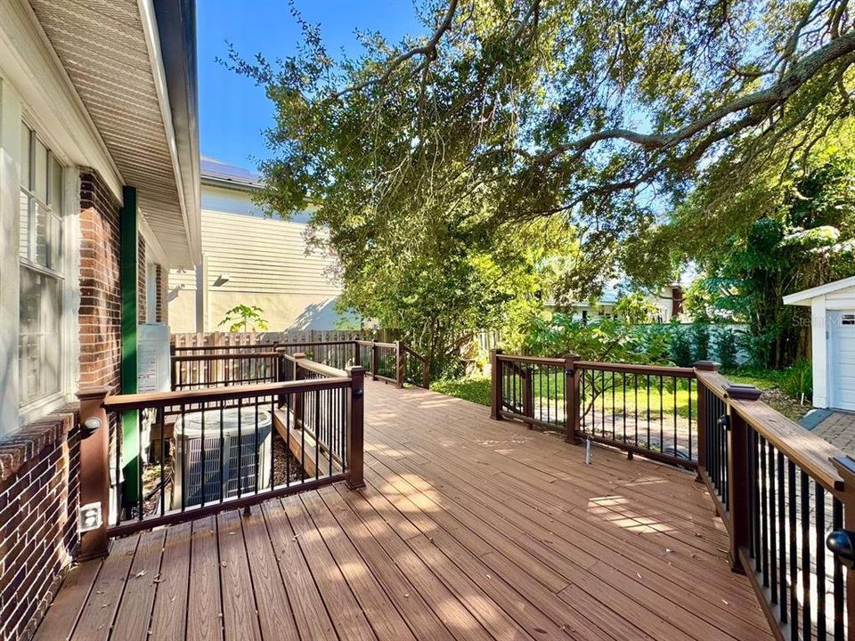 For Rent: $3,500 (3 beds, 1 baths, 1350 Square Feet)