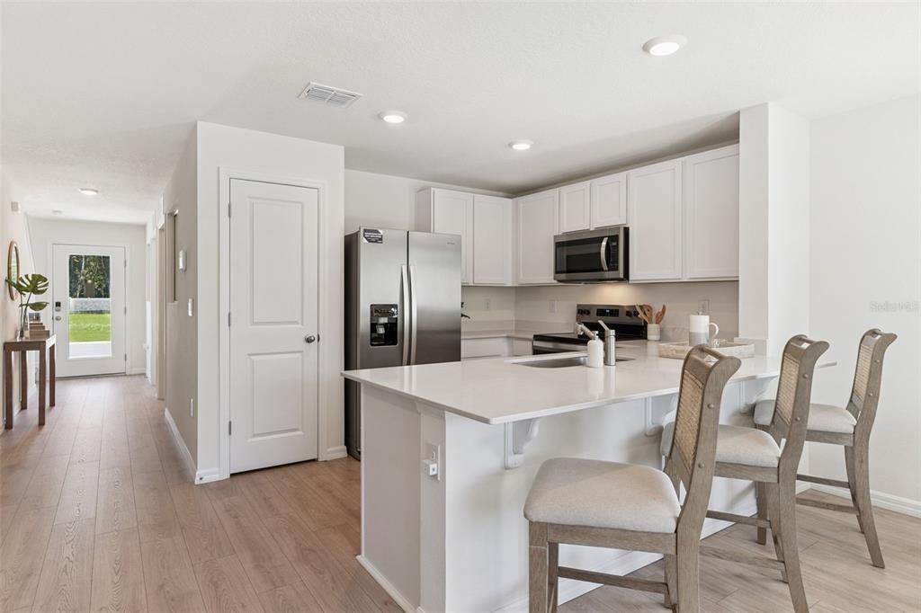 For Sale: $280,690 (3 beds, 2 baths, 1463 Square Feet)