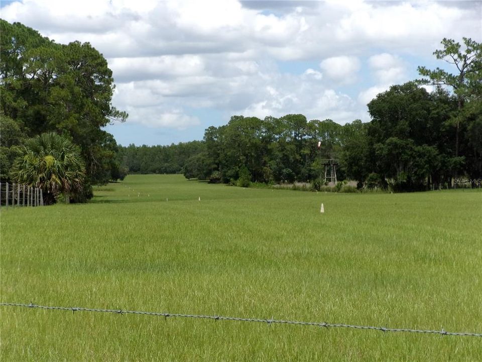 待售: $12,500,000 (51.00 acres)