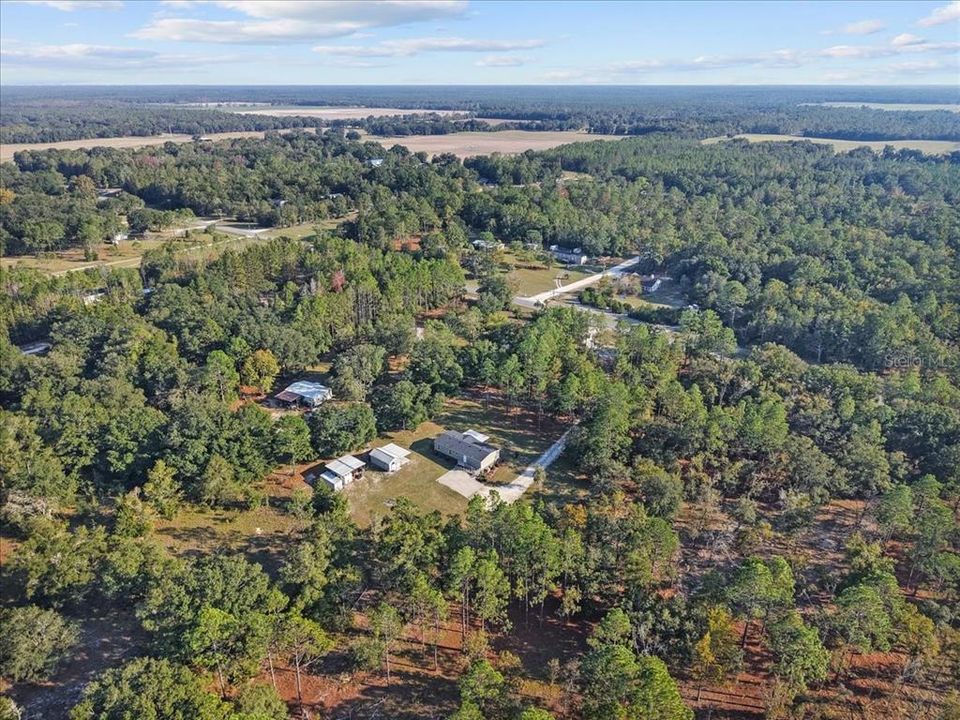 For Sale: $325,000 (3 beds, 2 baths, 1512 Square Feet)