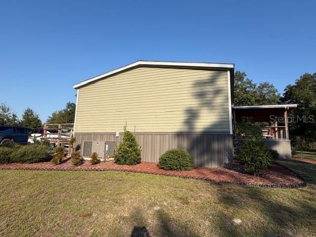 For Sale: $325,000 (3 beds, 2 baths, 1512 Square Feet)