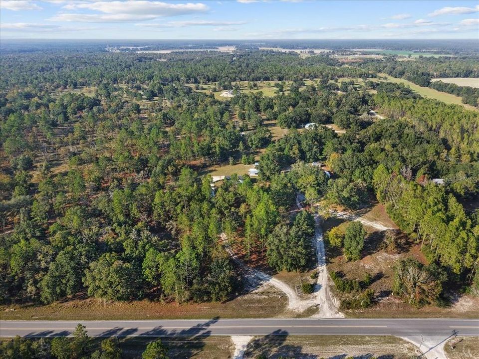 For Sale: $325,000 (3 beds, 2 baths, 1512 Square Feet)