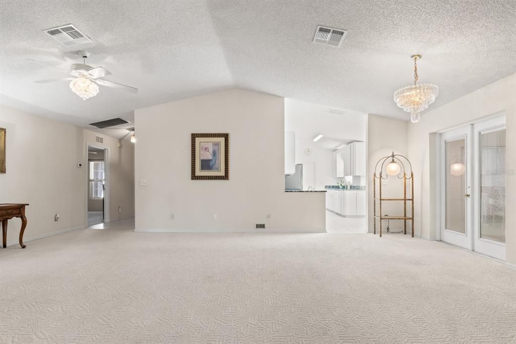 For Sale: $244,900 (3 beds, 2 baths, 1745 Square Feet)