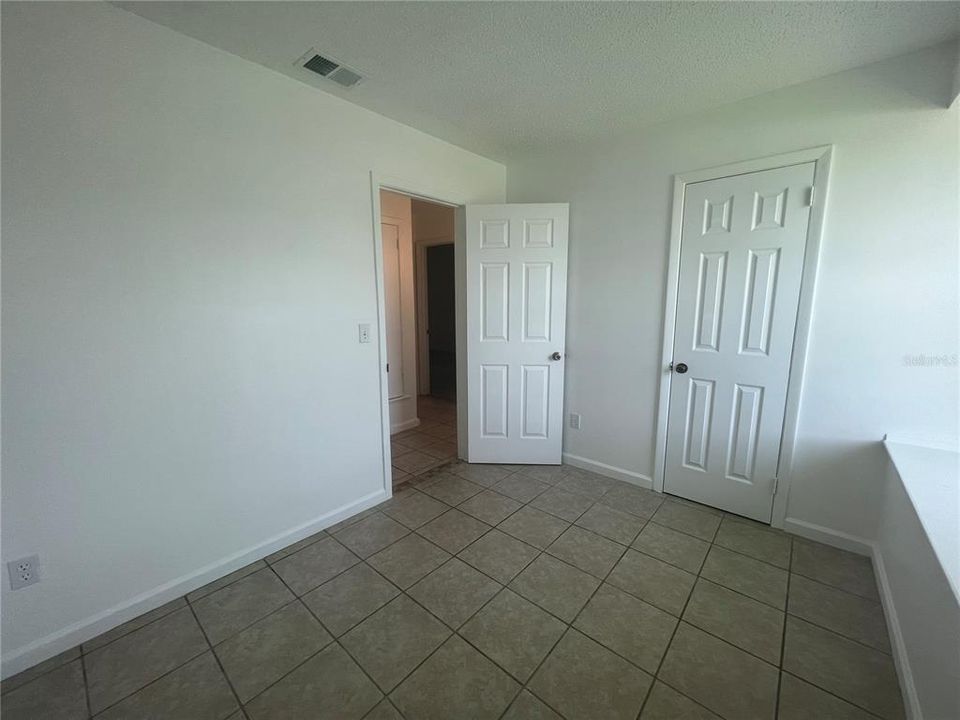 For Rent: $1,625 (3 beds, 2 baths, 1067 Square Feet)